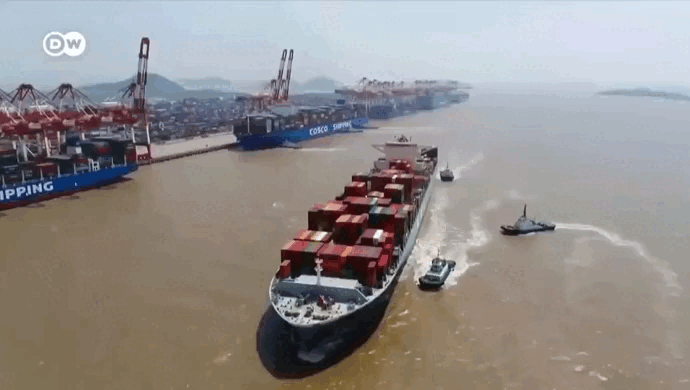 Fondo animado de barcos de carga